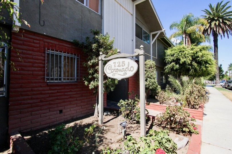 Coronado Manor Long Beach CA